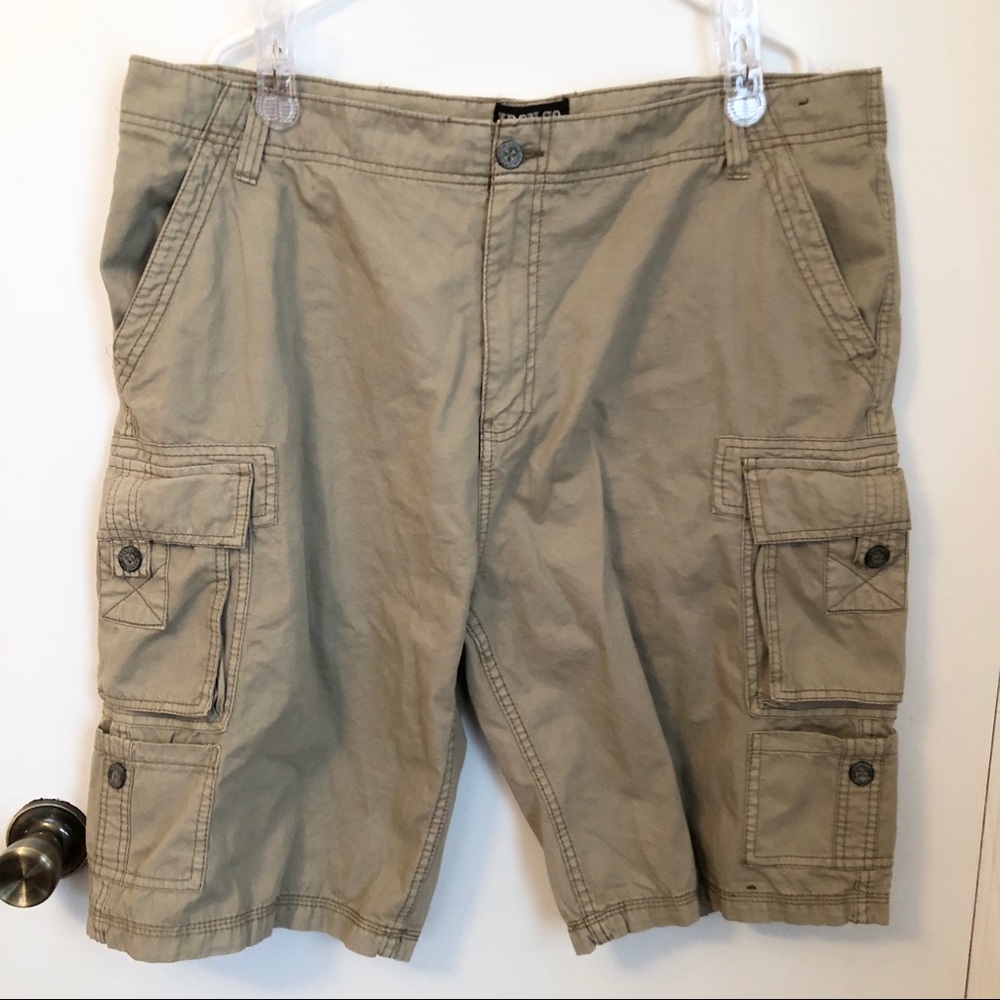 Iron Co. Men’s Cargo Shorts 40